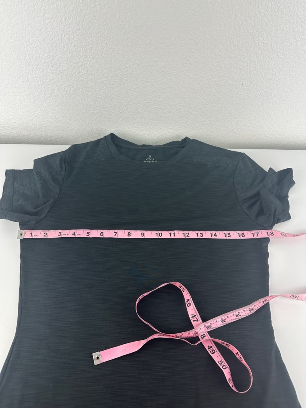 Prana‎ Men's Black Short Sleeve Crew Tee Size X-Large Color Black Gently Used - Picture 9 of 10